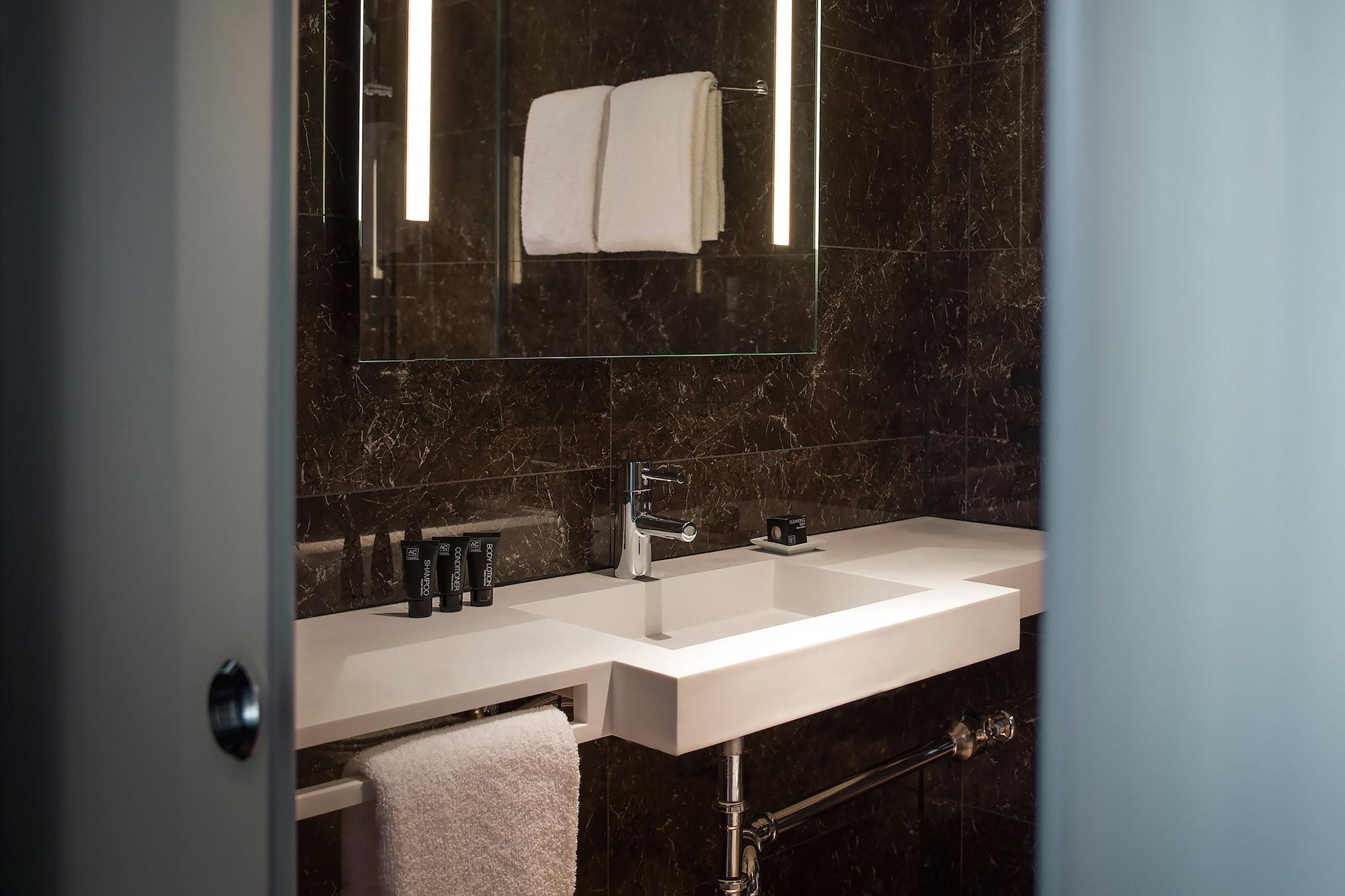 Ac Hotel By Marriott San Jose Santa Clara Extérieur photo